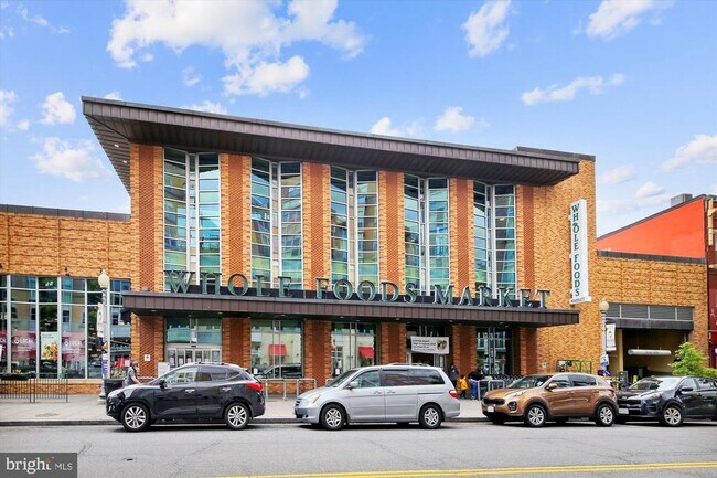 Building Photo - 2608 Sherman Ave NW