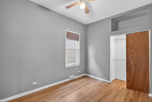 Building Photo - 1657 N Harding Ave