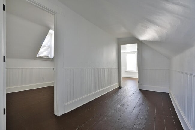 Building Photo - 476 Zimpfer St