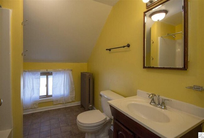 Bathroom 1 - 505 E Oxford St