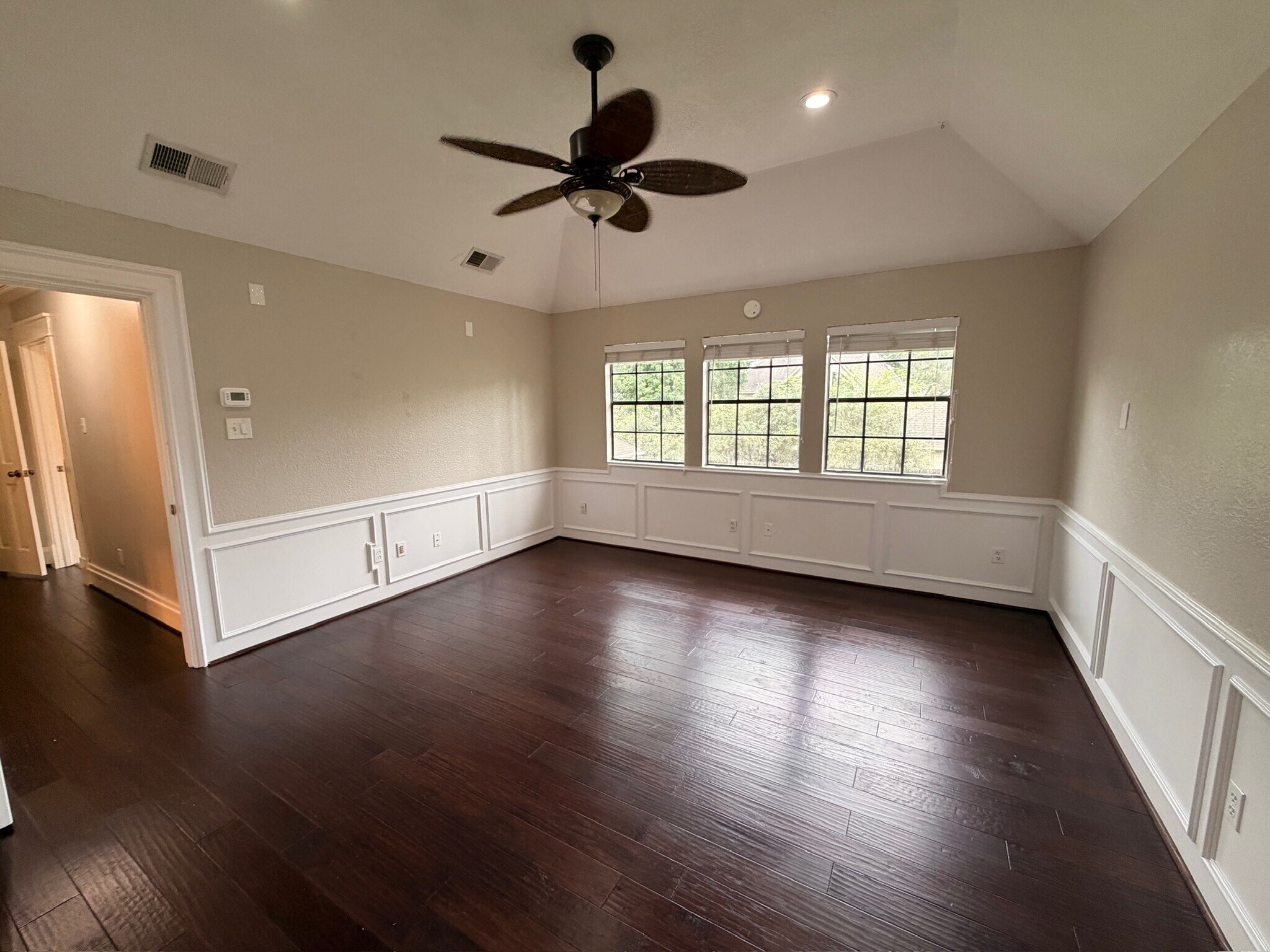 Building Photo - 6035 Spring Creek Grove Ln