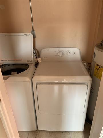 Building Photo - 828 Saratoga St