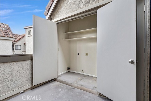 Building Photo - 28101 Montecito