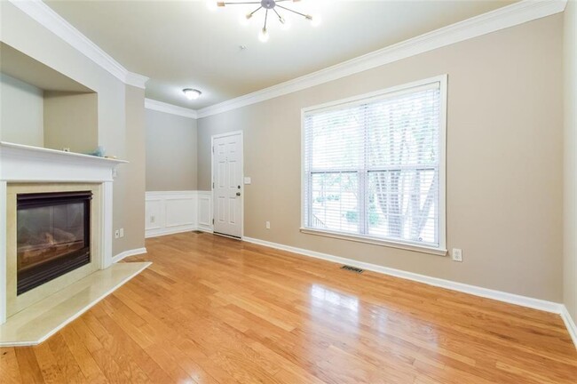Building Photo - 1783 Highlands View Dr