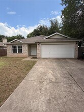 Building Photo - 931 Brandi Cir