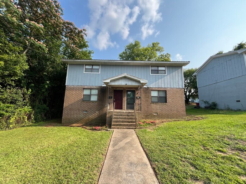 Primary Photo - 322 Pittman St