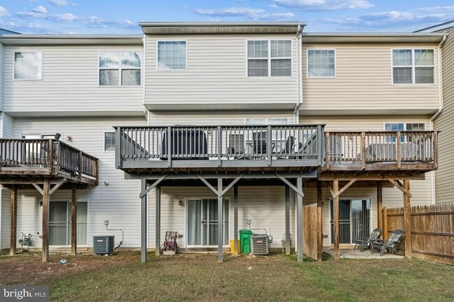 Building Photo - 15304 Pocopson Creek Way