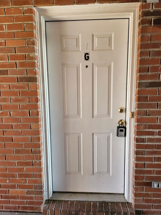 Building Photo - 1257 Parkway Pl