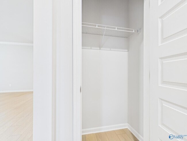 Building Photo - 18072 Longleaf Dr