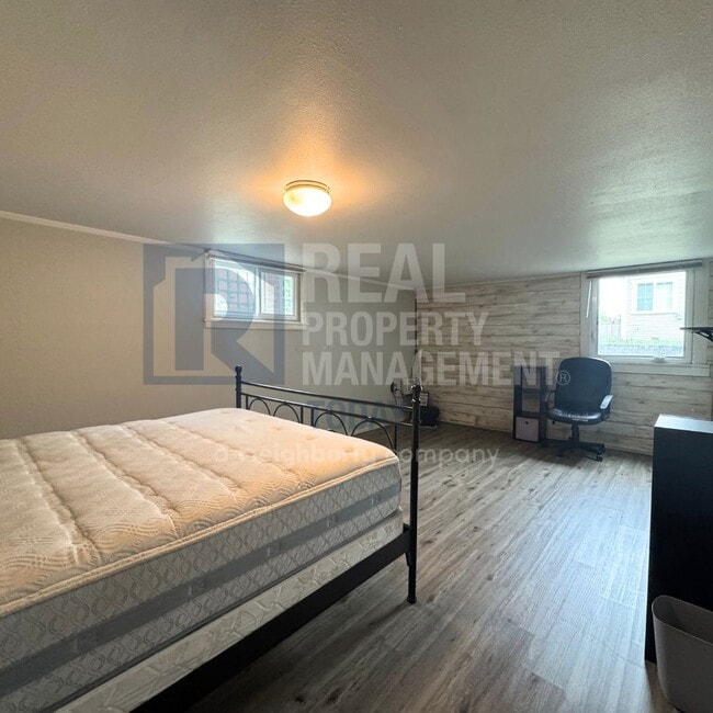 Building Photo - TMMADP, LLC (Simmons, T) - 921 (Cascade Gr...