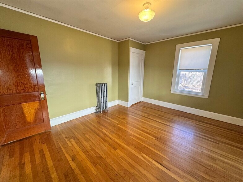 Building Photo - 81 Edenfield Ave