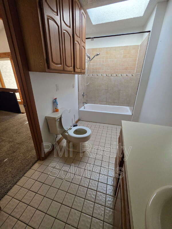 Building Photo - 4506 E 38th Pl