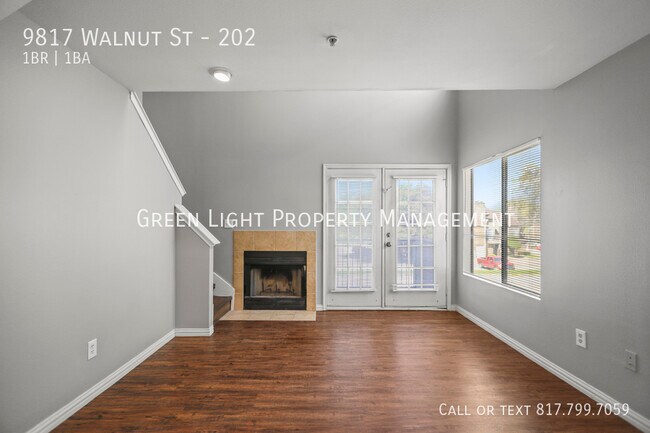 Building Photo - 9817 Walnut St