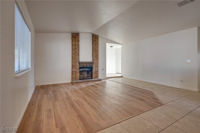 Building Photo - 4628 Pony Express St