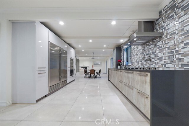 Building Photo - 3381 Oakmont View Dr