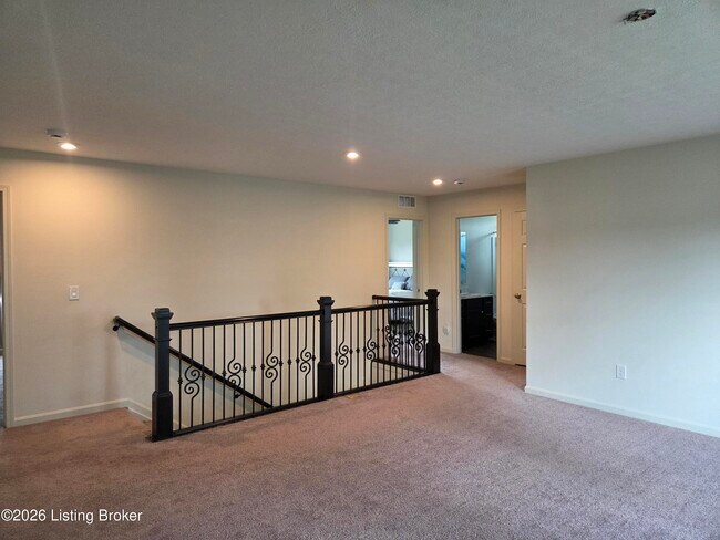 Building Photo - 108 Strawberry Fld Dr