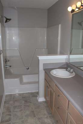 Building Photo - 6351 Cottage Woods Dr
