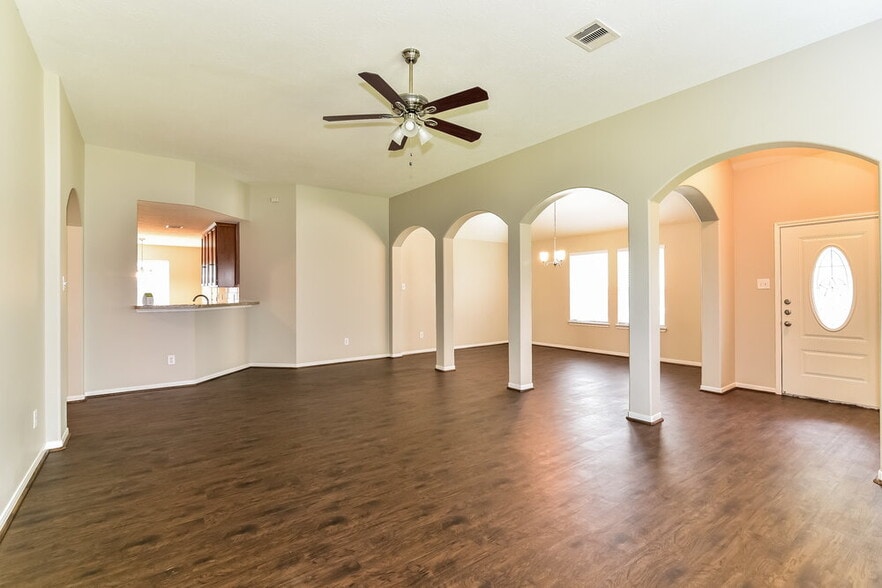 Building Photo - 3705 Burwood Ct