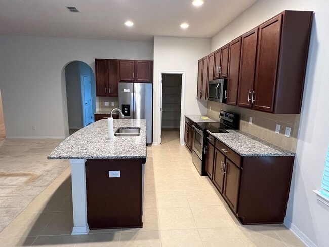 Building Photo - 3 Bedroom 2 Bathroom Home with large loft / bonus room at Windstone in Windermere!!