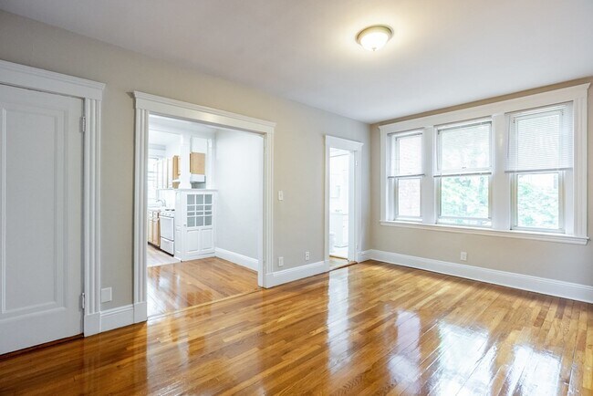 Building Photo - 1 Craigie St