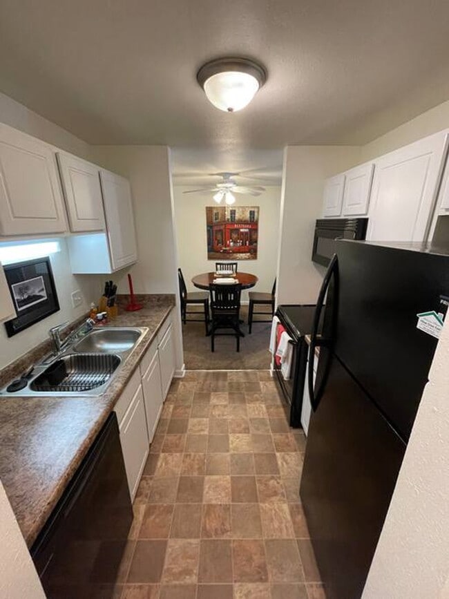 Building Photo - 3107 Vold Ct