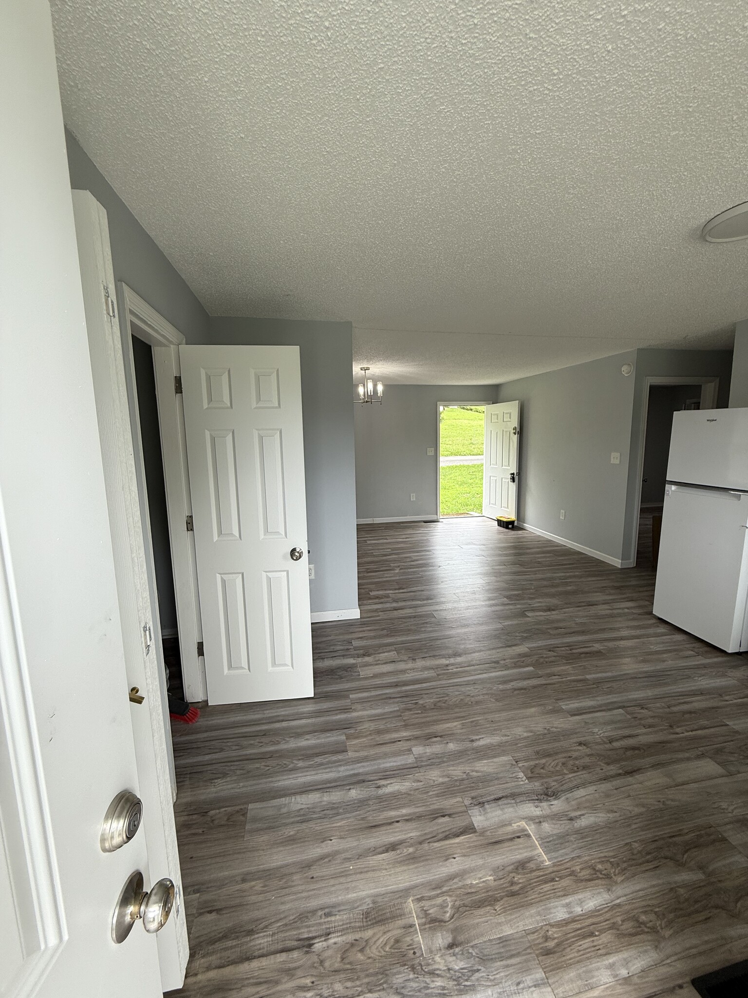 Building Photo - 3028 Toms Way