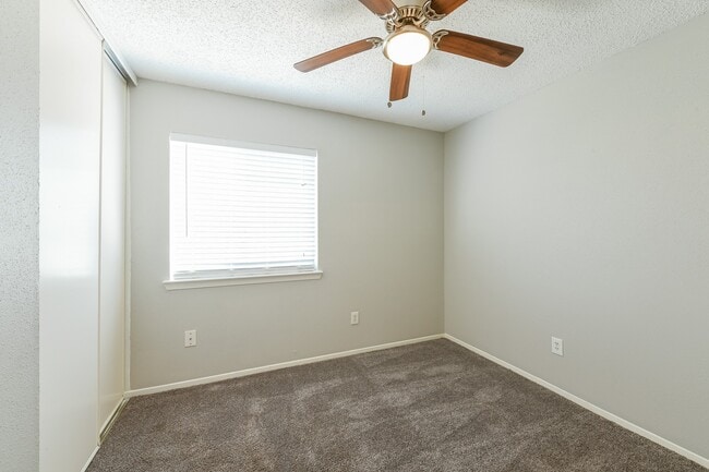 Building Photo - 13630 Alon Ln