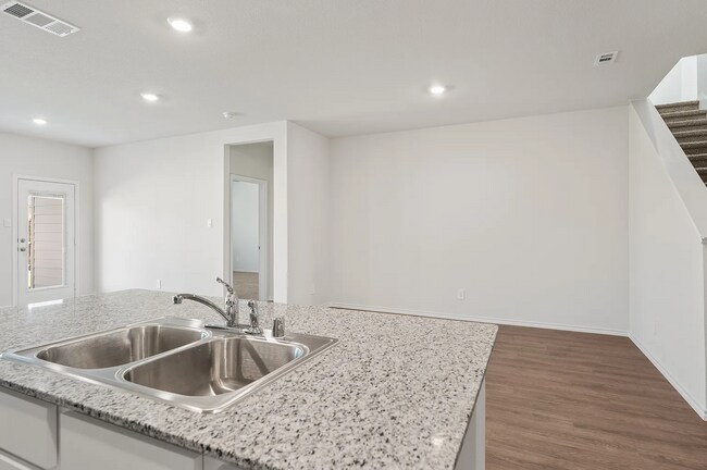 Building Photo - 3401 marie drive