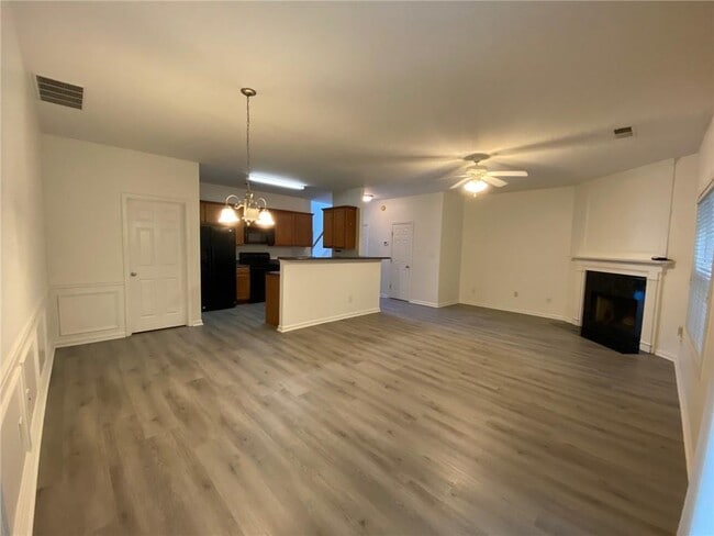Building Photo - 397 Creek Manor Way