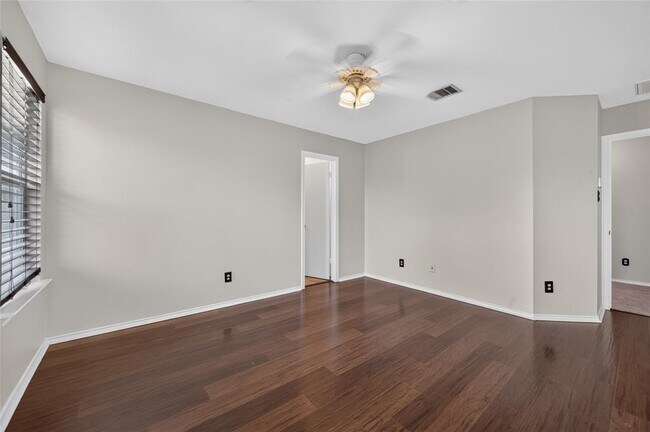 Building Photo - 13636 Merseyside Dr