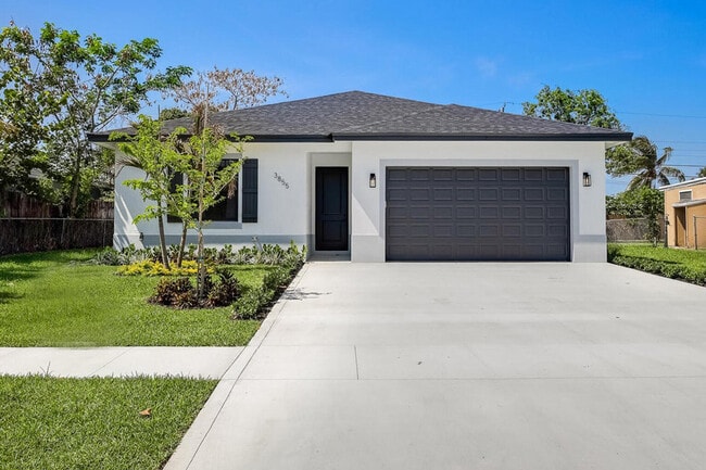 Primary Photo - 3855 Ocala Rd
