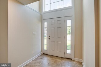 Building Photo - 48 Andrews Pl