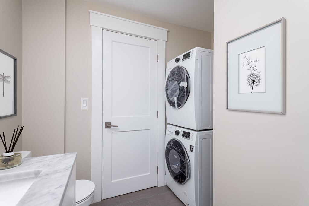 Building Photo - 23 Howard St