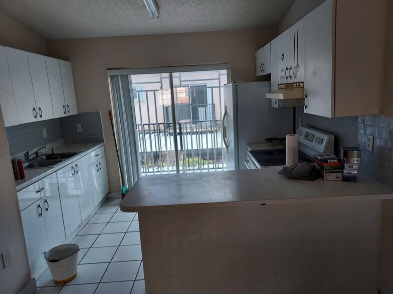 Building Photo - 7825 W 29th Ln