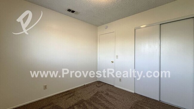 Building Photo - 8914 I Ave