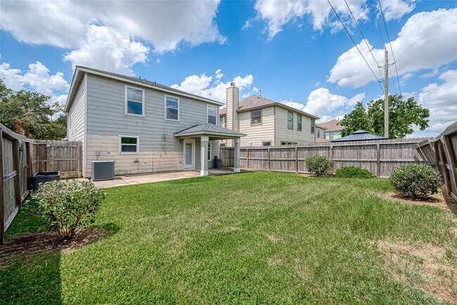 Building Photo - 18110 Shallow Leaf Ln