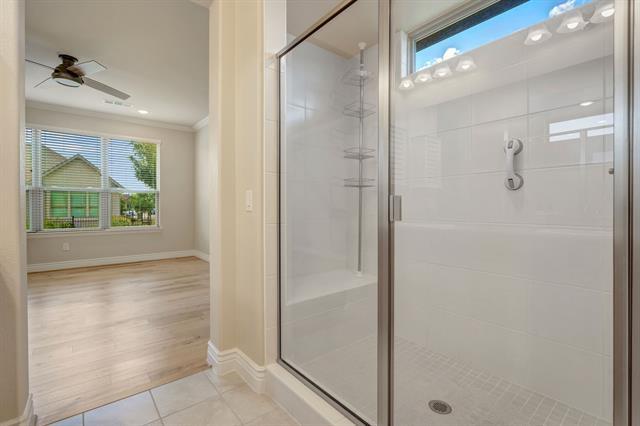 Building Photo - 9625 Heartwood Dr