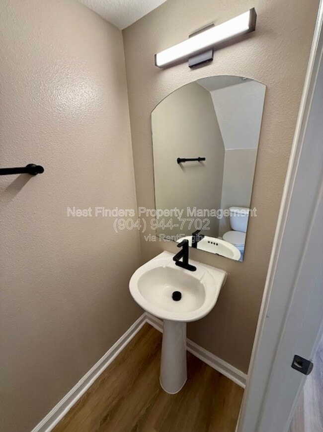 Building Photo - 8230 Dames Point Crossing Blvd