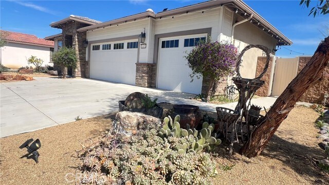 Building Photo - 10885 Verna Ln