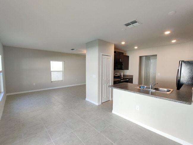 Building Photo - 4710 Norman Oak Pl