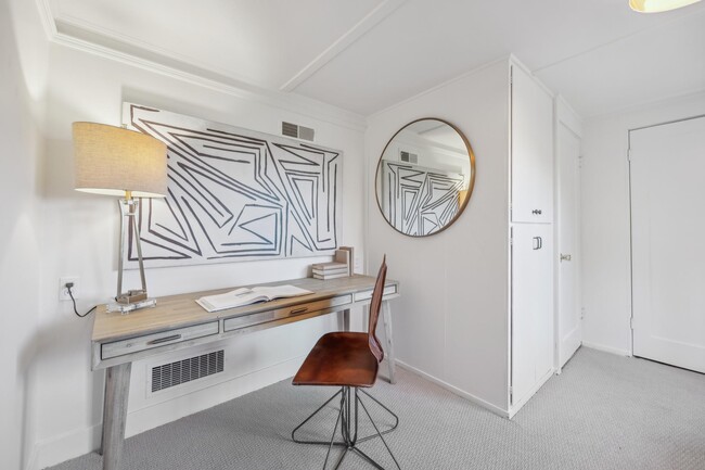 Building Photo - 45 Beverly Terrace