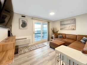 Building Photo - WINTER RENTAL 1 BED 1 BATH CONDO OCEAN AND MARSH VIEWS. SEPTEMBER 1, 2026 - MAY 31st, 2027