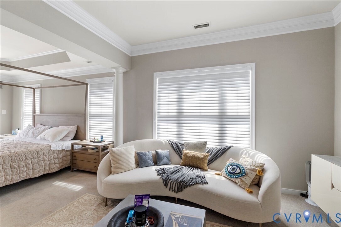 Building Photo - 3920 Village Commons Walk