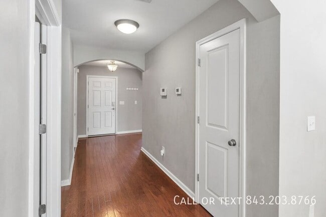 Building Photo - 126 Mayfield Dr
