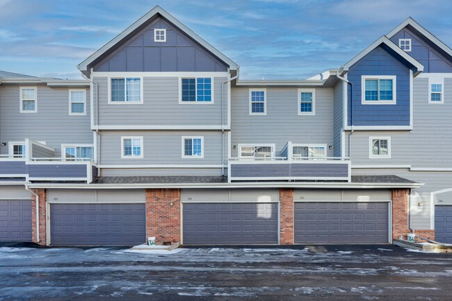 Building Photo - 1326 S Danube Way