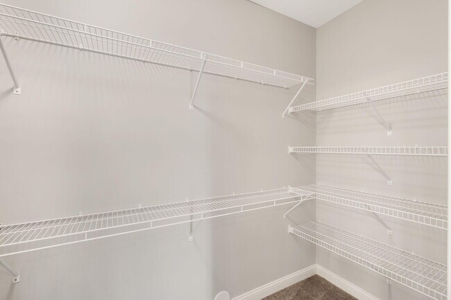 Building Photo - 2420 Boulder Springs Dr