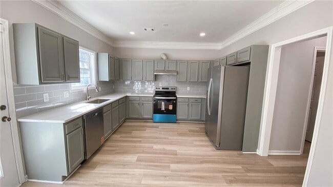 Building Photo - 325 Pintail Ct