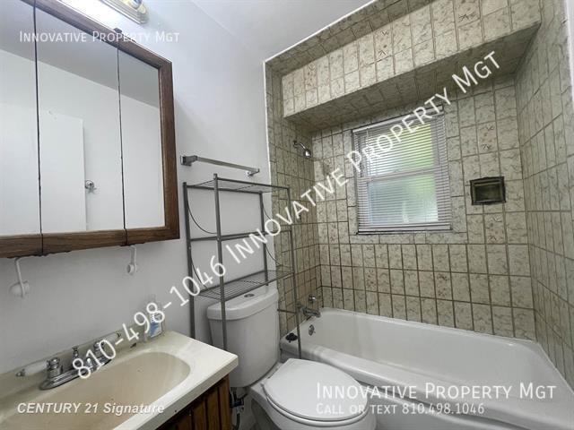 Building Photo - 1418 Blueberry Ln