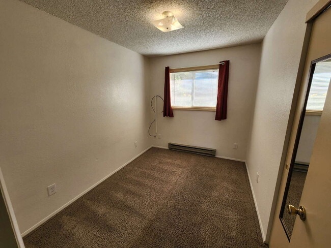 Building Photo - 3 bed 1.5 bath in Sequim