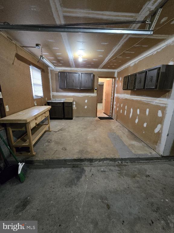 Building Photo - 2368 Mail Coach Ct